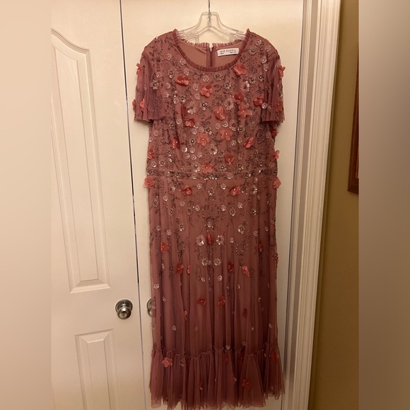 Mac Duggal Blush Floral Midi Dress - Picture 4 of 16